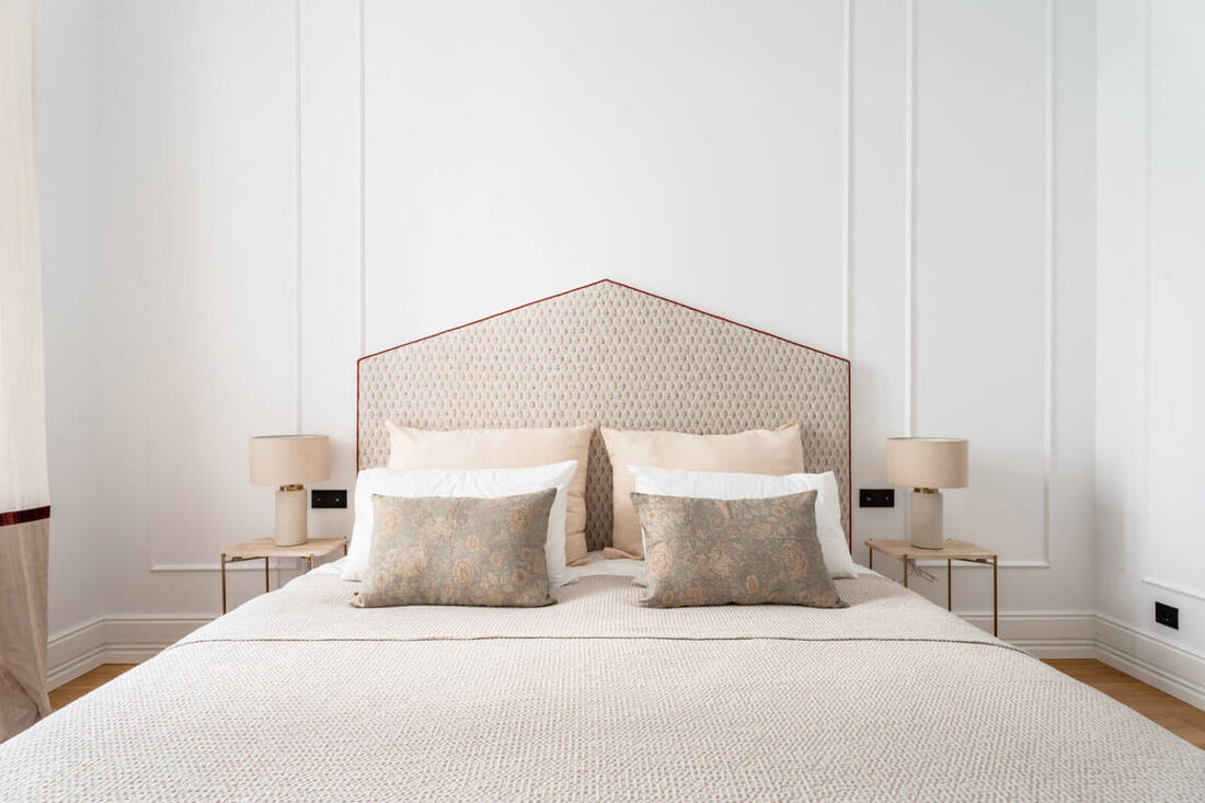 Cobijo Headboard
