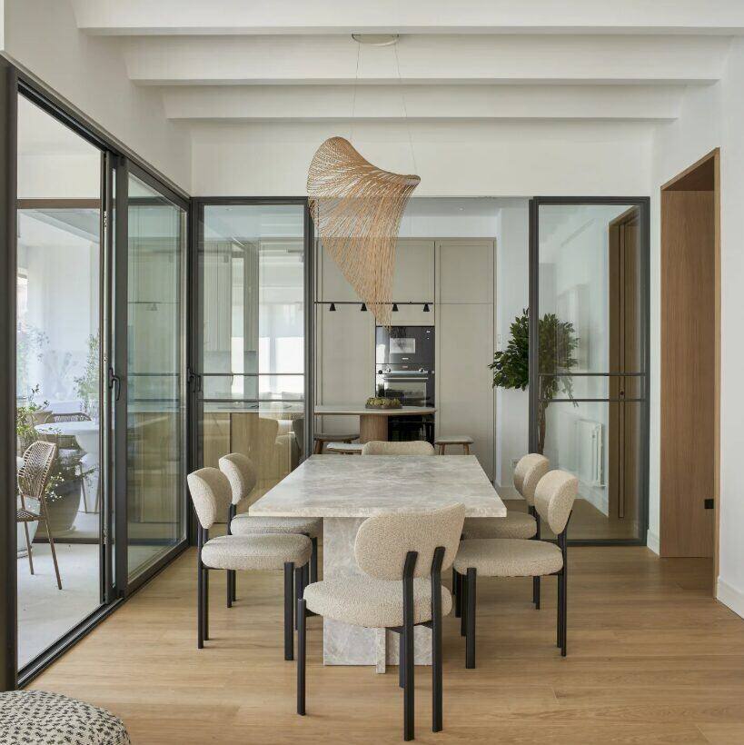 Canto Dining Table 7