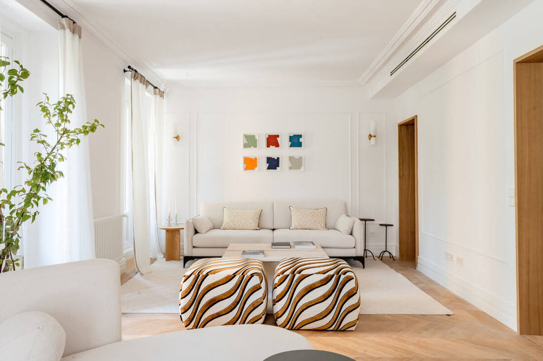 Calma Sofa
