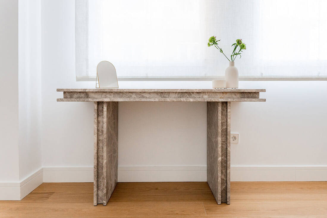 Trazo Console Table